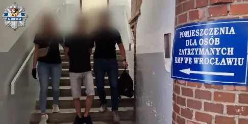 Zatrzymano mężczyznę, który strzelił z wiatrówki w sprzedawcę podczas interwencji