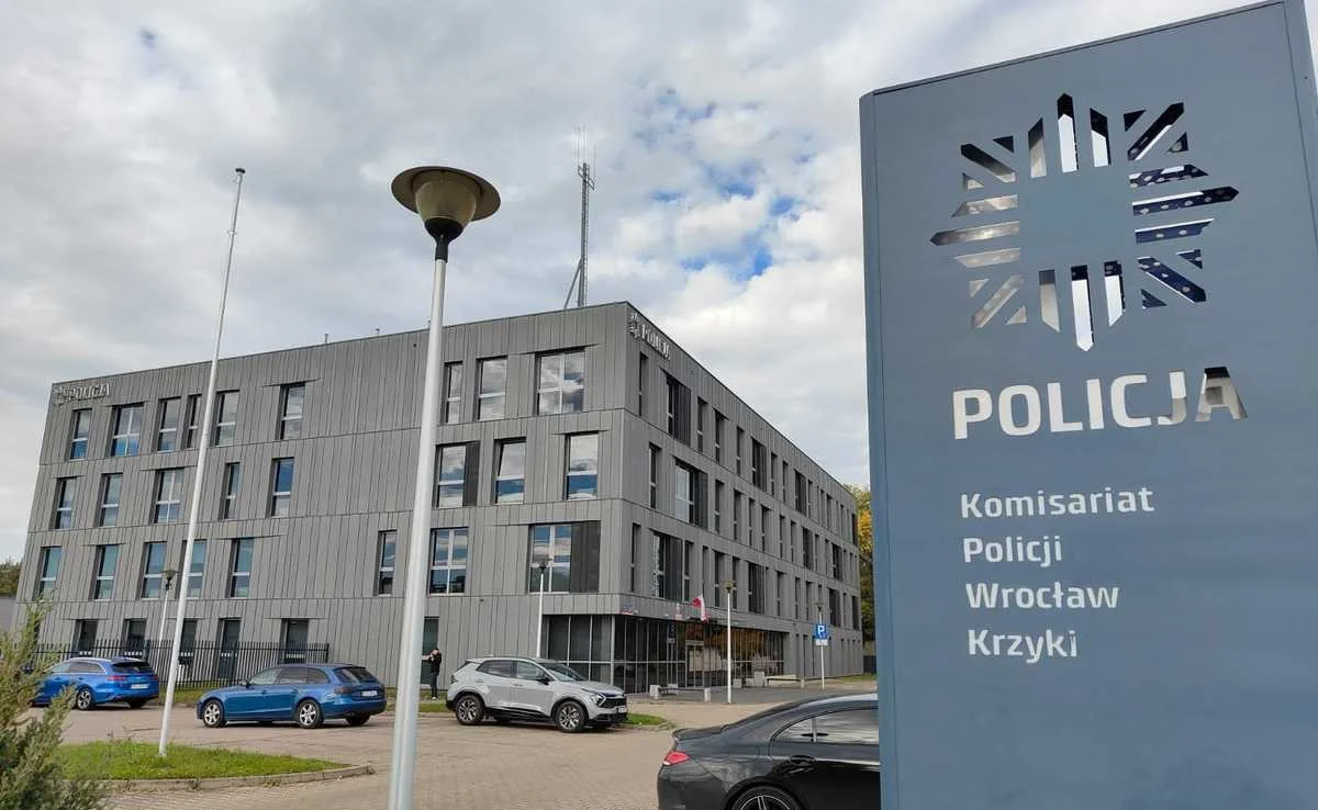 Podziękowania dla policjanta z komisariatu na Krzykach we Wrocławiu
