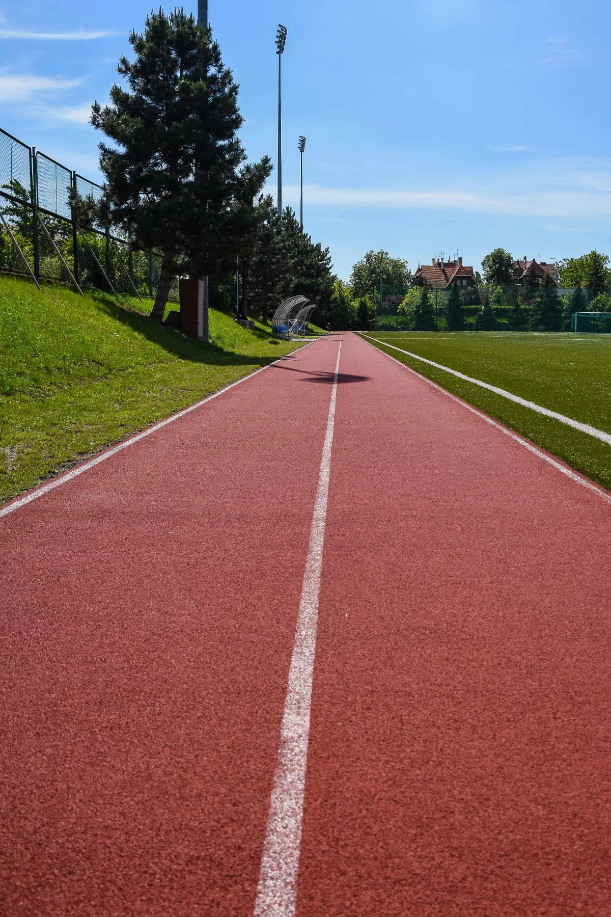 Zasady korzystania z bieżni lekkoatletycznej na ul. Sztabowej