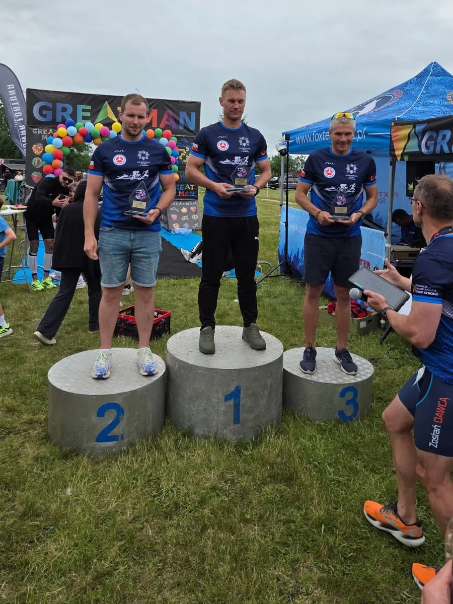 Wrocławski policjant na podium Mistrzostw Polski Policji w Triathlonie