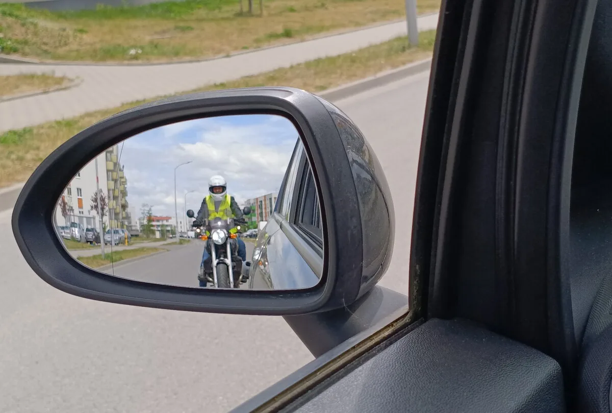 Sezon motocyklowy rozpoczęty - pamiętaj o bezpieczeństwie na drodze