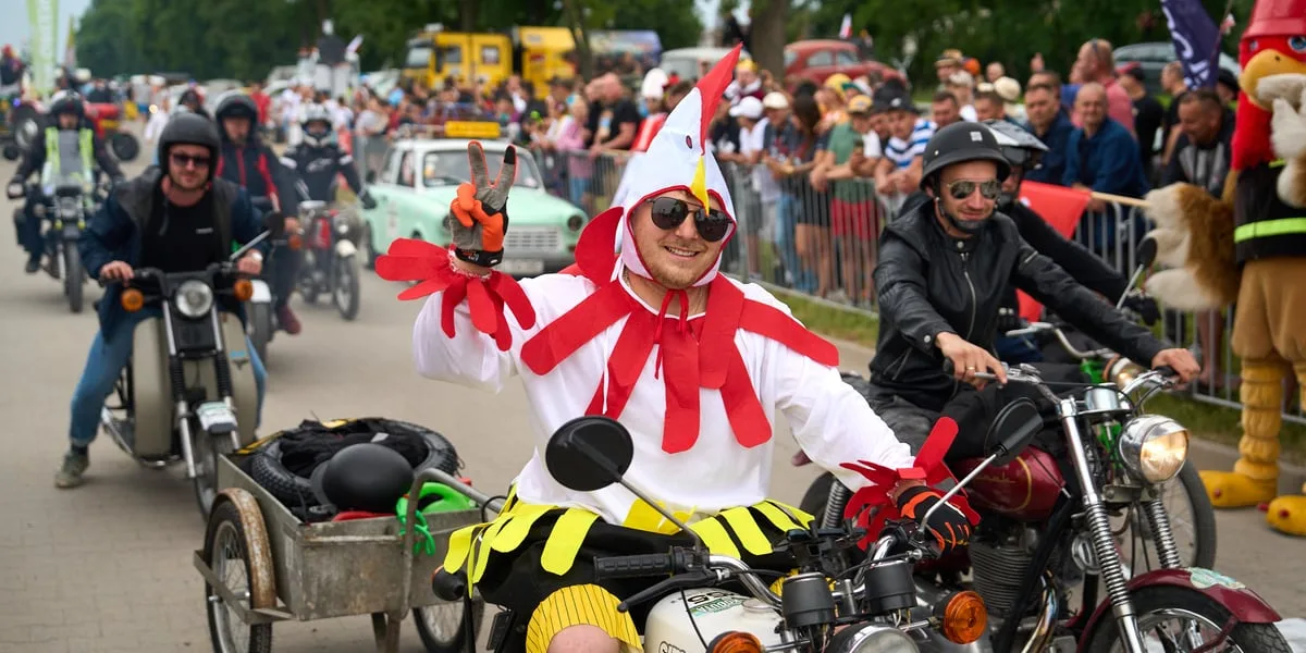 Charytatywny Rajd Koguta rozpoczyna się w Oławie