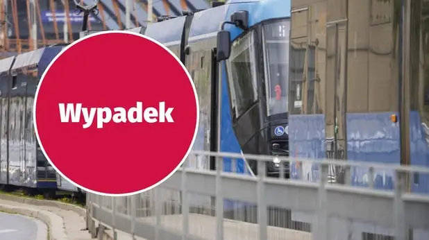 Potrącenie pieszego na ul. Powstańców Śląskich. Tramwaje wróciły na standardowe trasy
