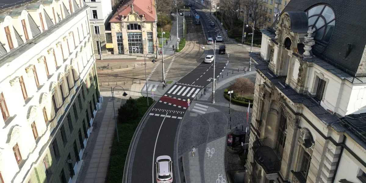 Trwa budowa drogi rowerowej w centrum Wrocławia. Ulica Bożego Ciała zwężona do jednego pasa