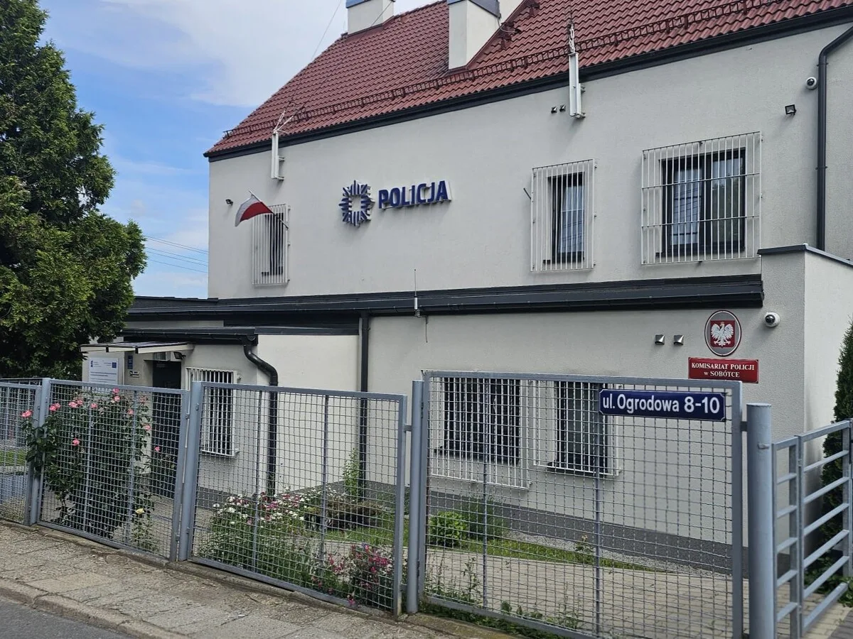 Podziękowania dla policjantów z Komisariatu w Sobótce