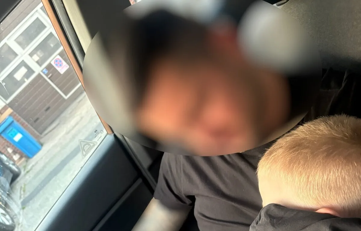 Czujność kobiety i szybka reakcja policji uratowały 2-letniego chłopca