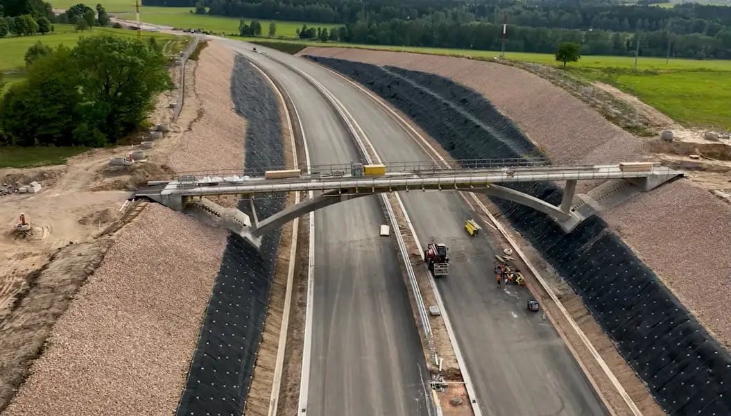 Otwarcie fragmentu autostrady D11 z Lubawki do Pragi planowane na 2026 rok