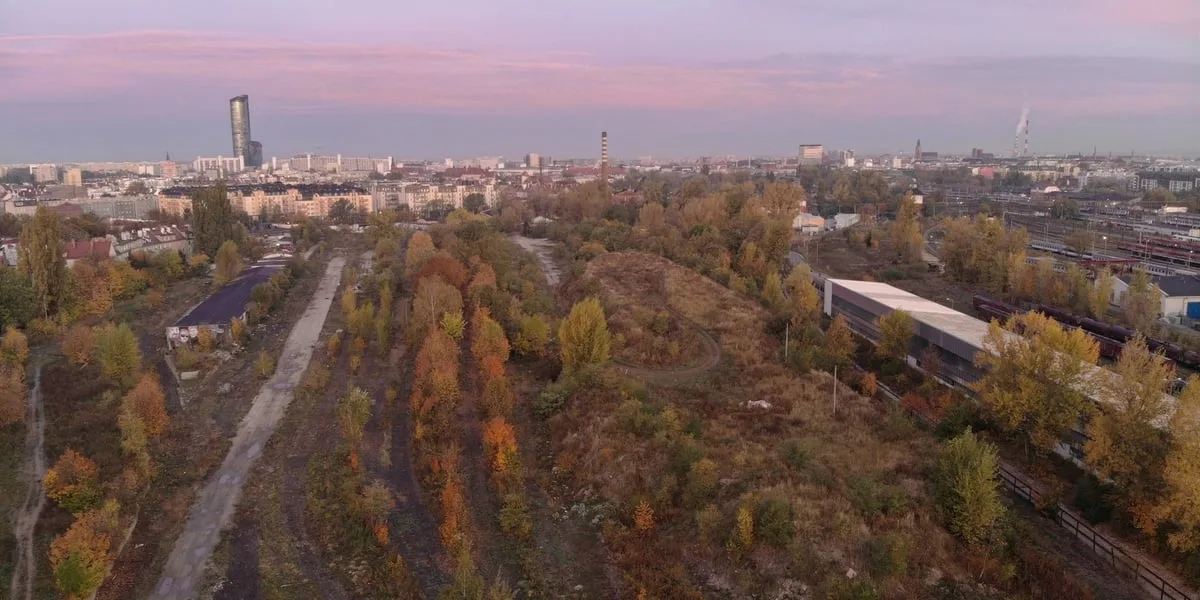 Miasto Wrocław z warunkową umową na teren Parku Henrykowskiego