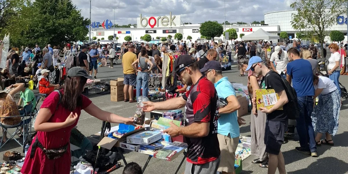 Wrocławska Wyprzedaż Garażowa przy CH Borek 17 maja 2026